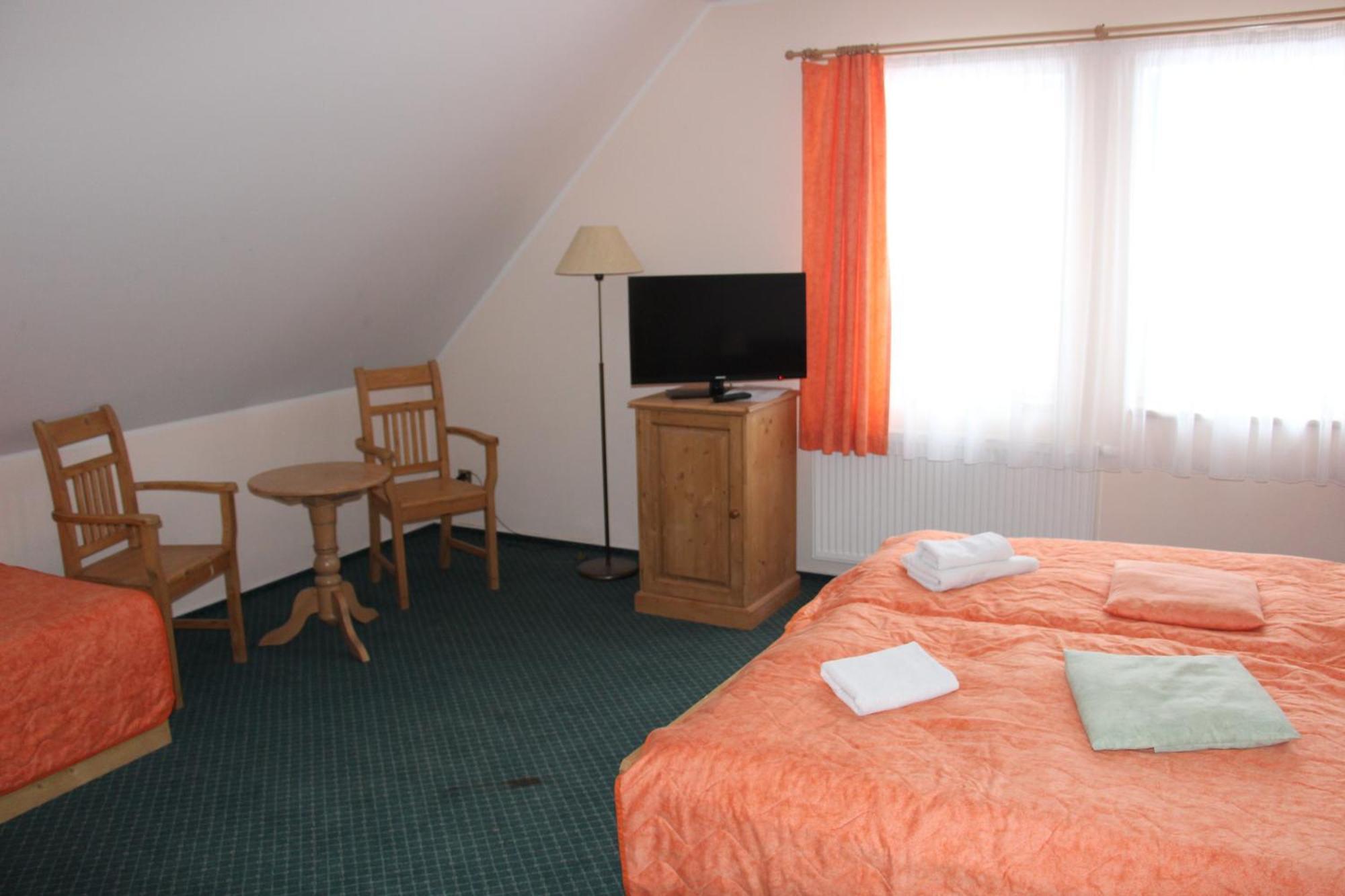 Wellness Hotel Harrachovka Room photo